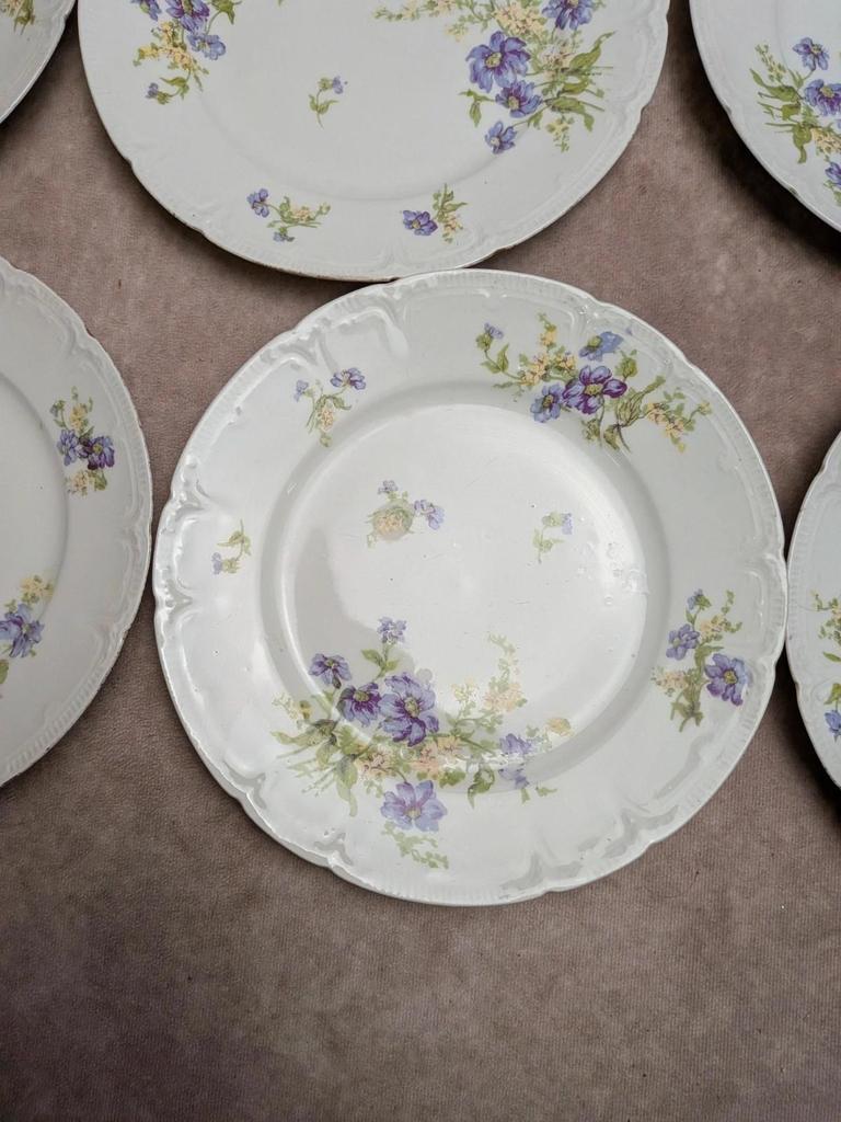 lot de 12 assiettes à dessert en porcelaine de Limoges Gda France – décor floral