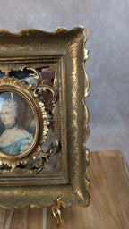 Miniature ancienne signée Portrait Belle Époque – cadre rocaille doré