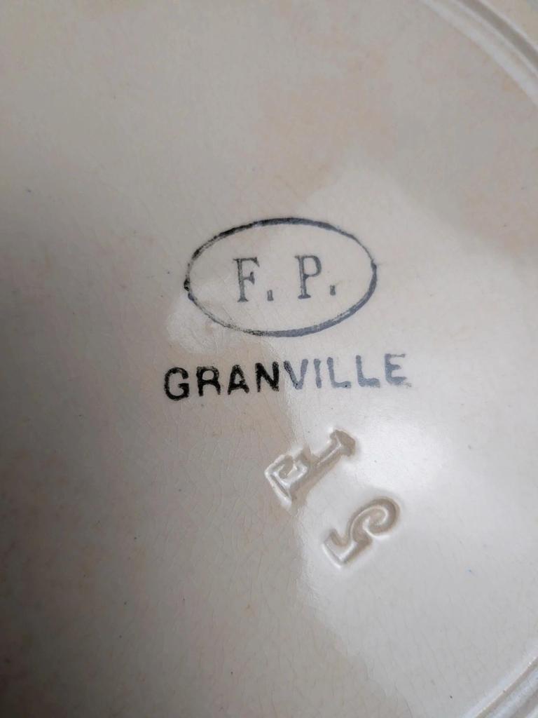 Lot de 4 assiettes Terre de fer Fp Granville – Décor bleu Art déco