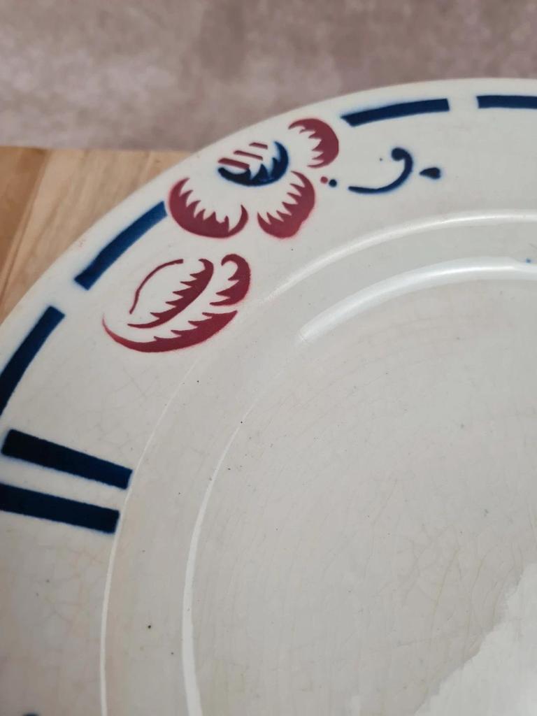 Compotier sur pied ancien Gien – Décor floral bleu & rouge