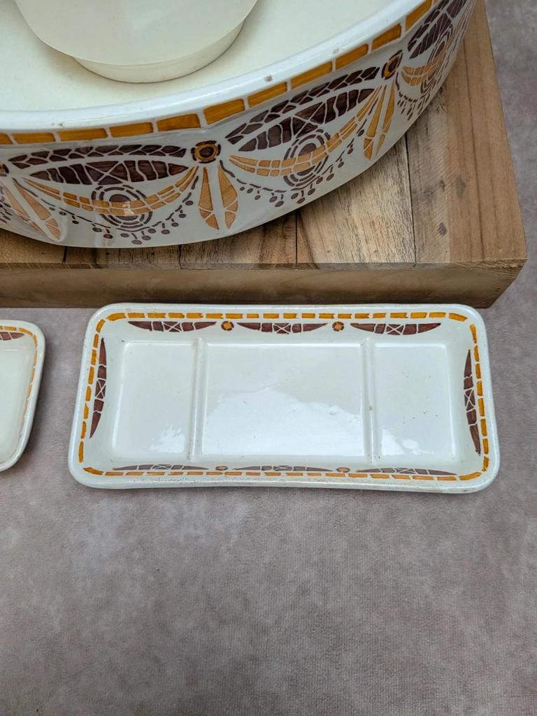 Ensemble de toilette ancien terre de fer Hbcm Thérèse broc bassine Art déco