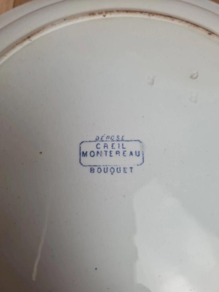 Plat creux Terre de fer Creil et Montereau modèle Bouquet 🌿 décor floral bleu