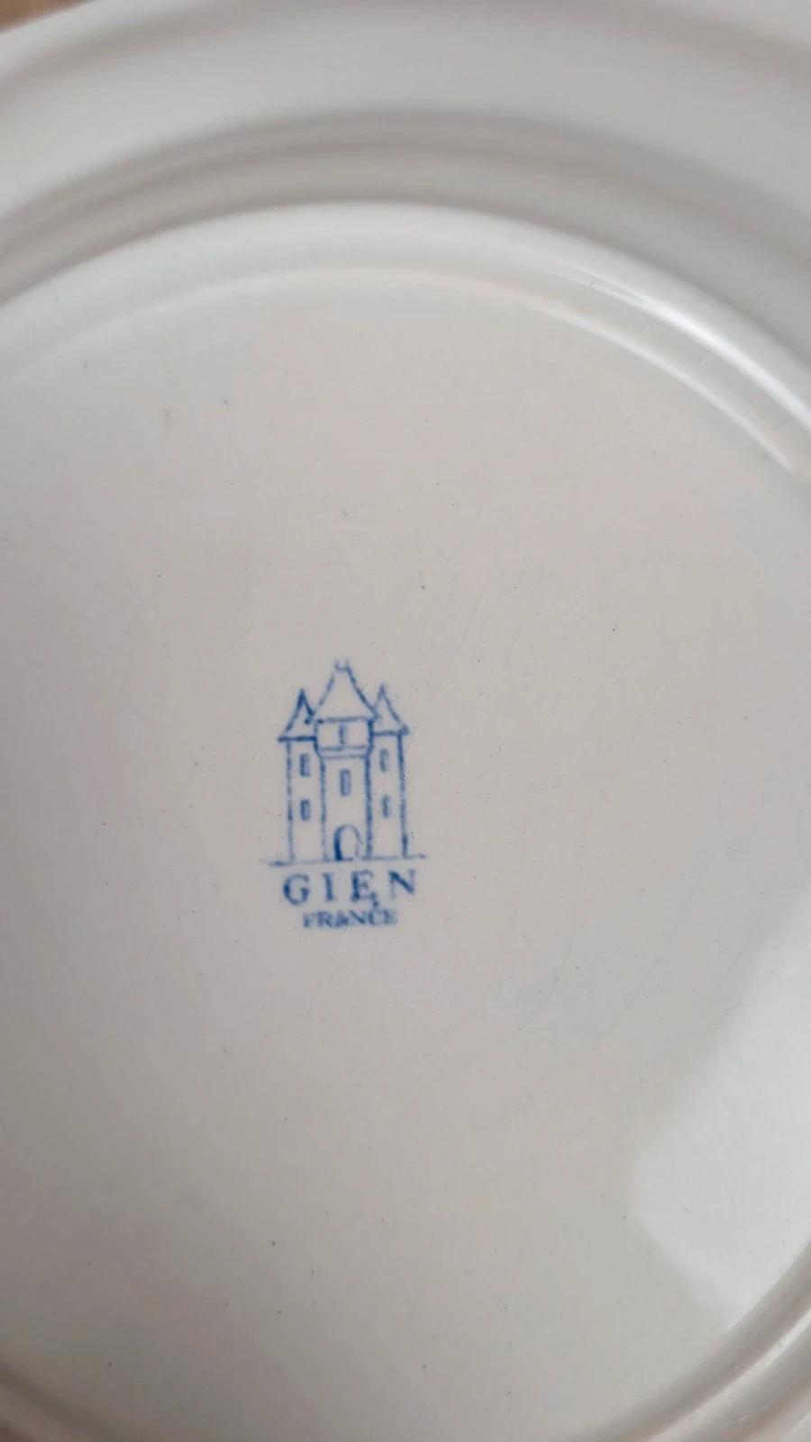 Assiette creuse ancienne Gien – Modèle Rouen