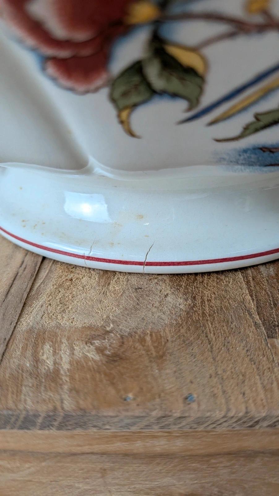 Grand saladier ancien Villeroy & Boch – Modèle “phoenix”