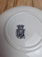 Tasse et soucoupe anciennes Gien – terre de fer – décor floral doré
