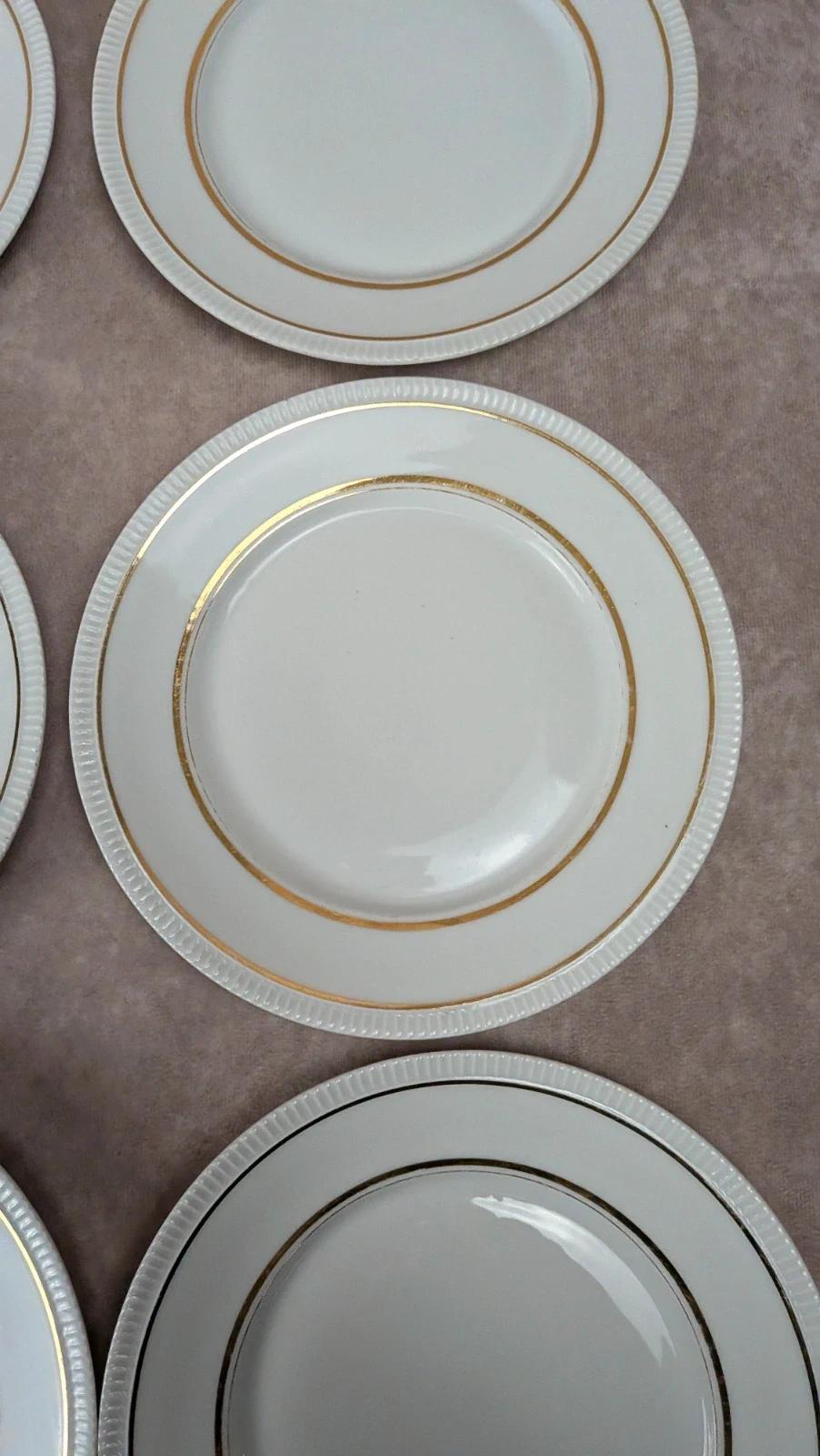 Lot de 6 assiettes à dessert anciennes porcelaine française liseré doré