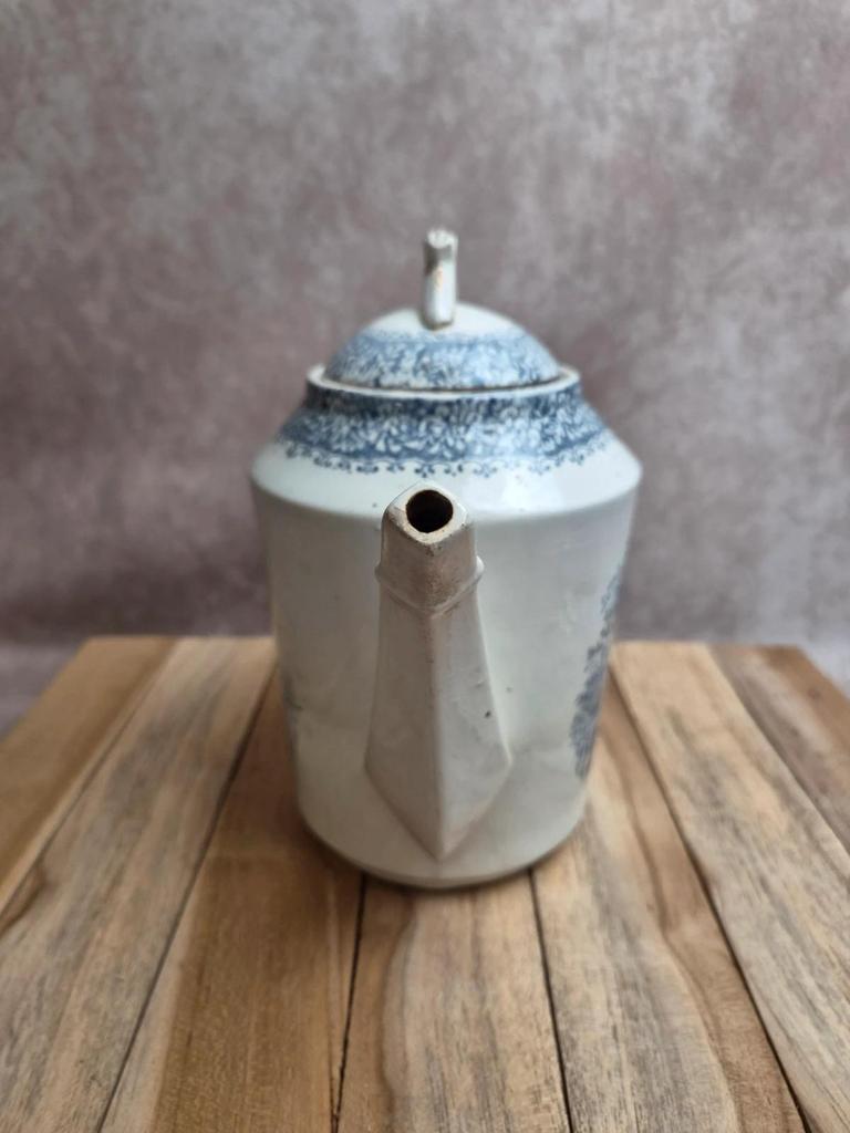 Théière Terre de fer Creil et Montereau Khiva décor bleu Xixe – rare