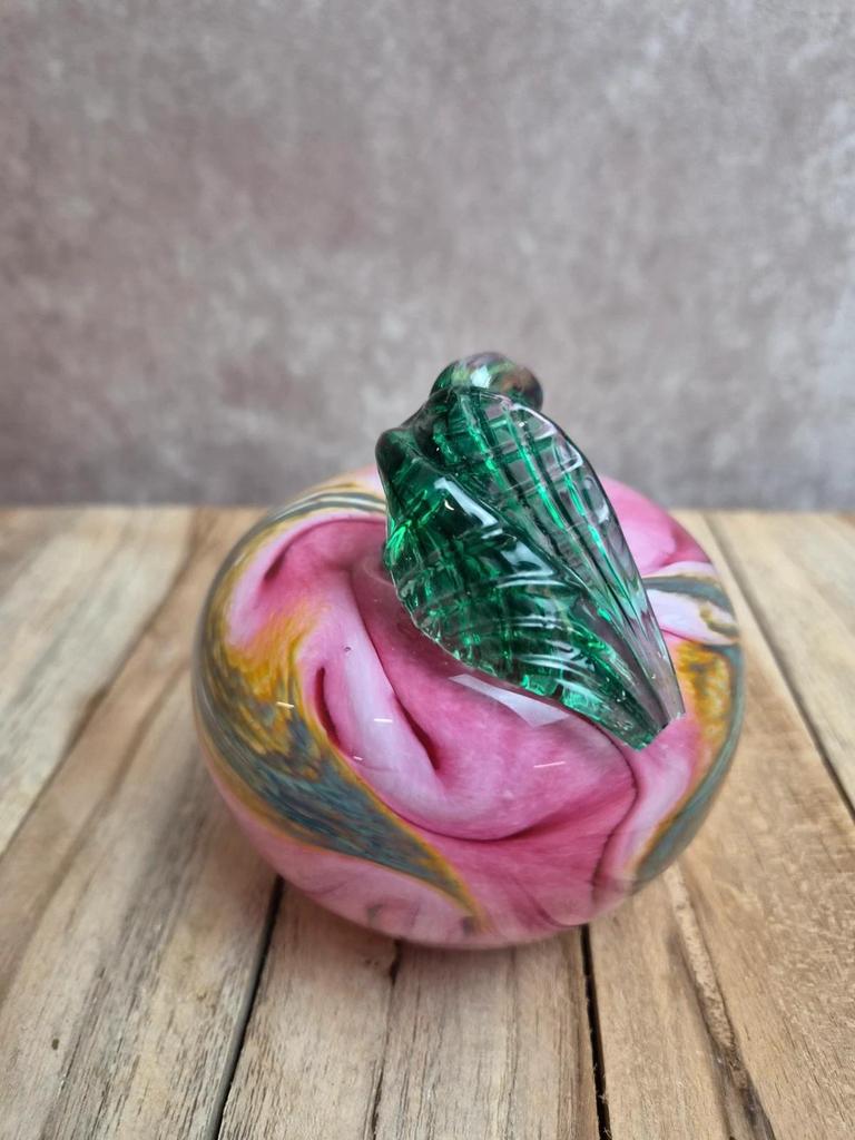 Pomme décorative vintage en verre soufflé coloré – rose et vert