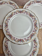 Lot de 4 assiettes à dessert Porcelaine de France Digoinn décor floral romantique doré