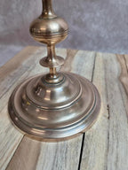 Paire de bougeoirs anciens en laiton massif – Élégance classique et intemporelle