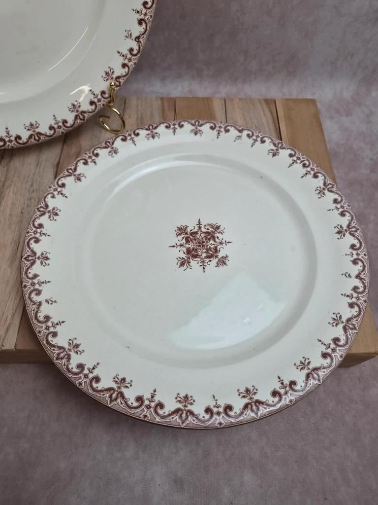 2 plats ronds Terre de Fer Clairefontaine Rouen sépia Xixe