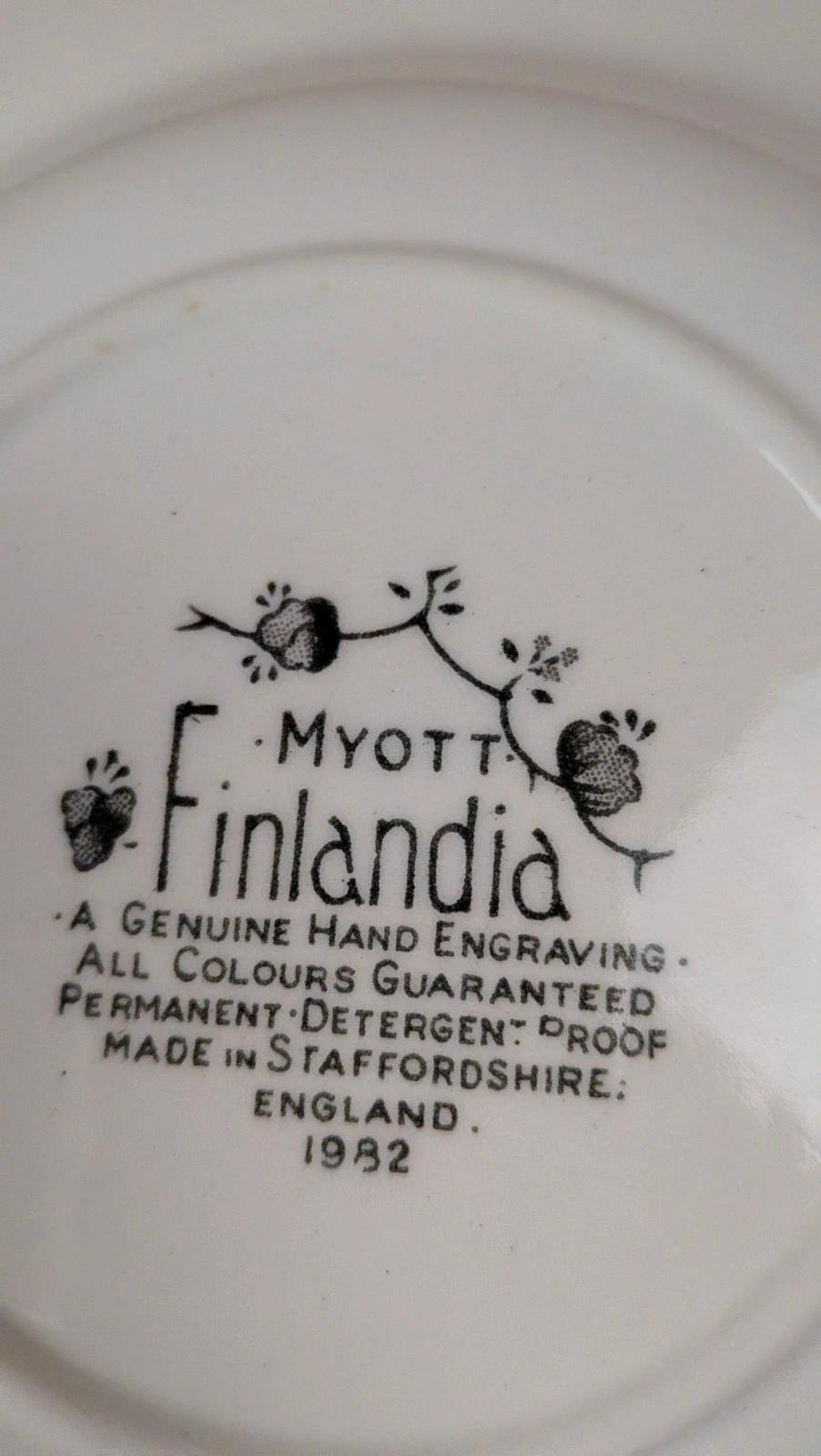 Lot de 3 assiettes creuses + plat – Myott Finlandia – Angleterre