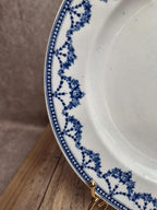 Assiette ancienne anglaise Crescent Ware Empire England décor bleu guirlandes