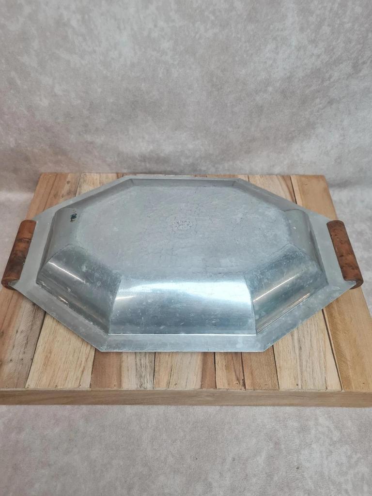 Plateau aluminium martelé vintage poignées bois – style Art Déco / moderniste