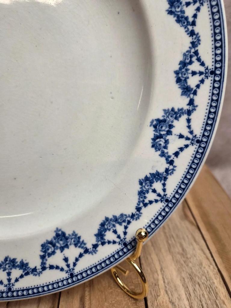 Assiette ancienne anglaise Crescent Ware Empire England décor bleu guirlandes