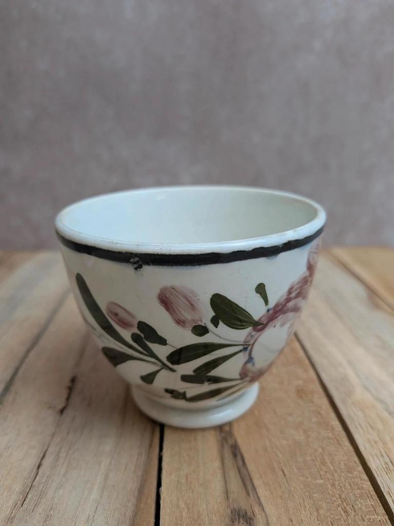 Lot de 2 tasses anciennes terre de fer Creil et Montereau – Xixe
