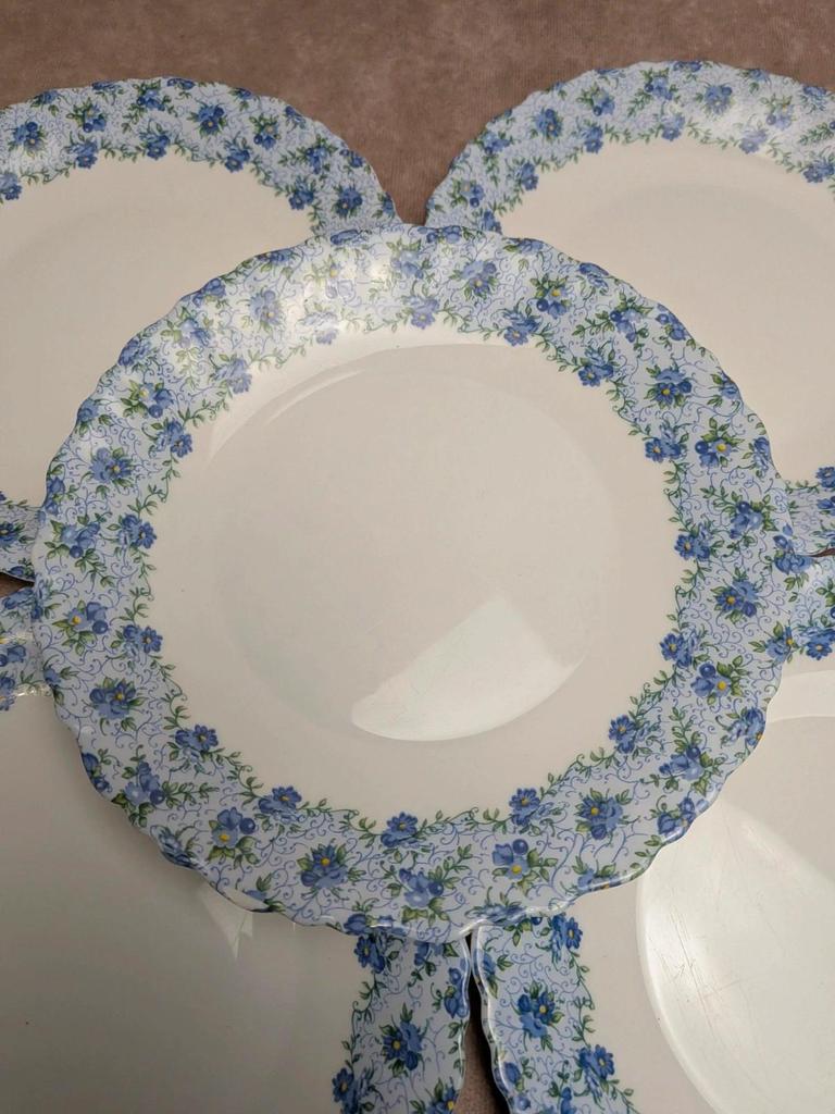 Lot de 5 assiettes à dessert Luminarc – décor floral bleu