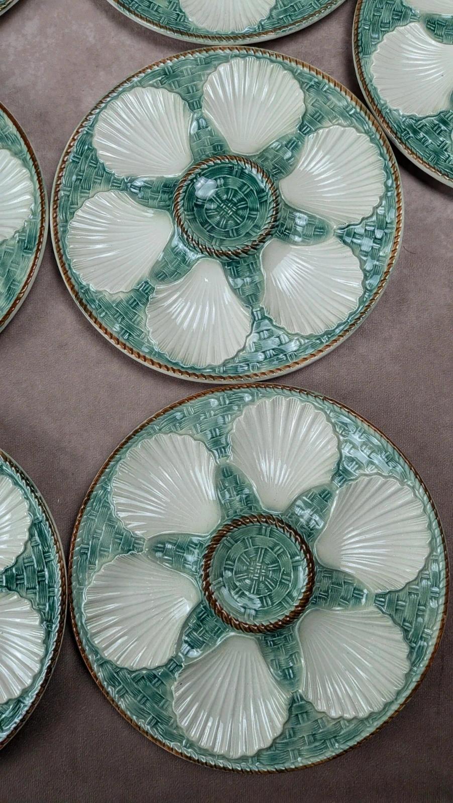 Service 12 assiettes à huîtres + grand plat Longchamp majolique vert coquillage vintage