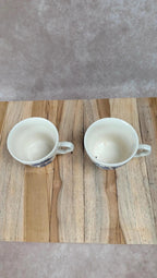 Lot de 2 tasses anglaises décor bleu style Willow