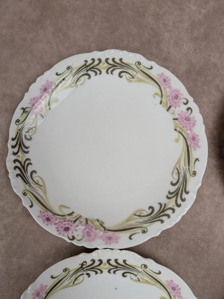Lot de 5 assiettes à dessert Limoges en porcelaine décor Art nouveau