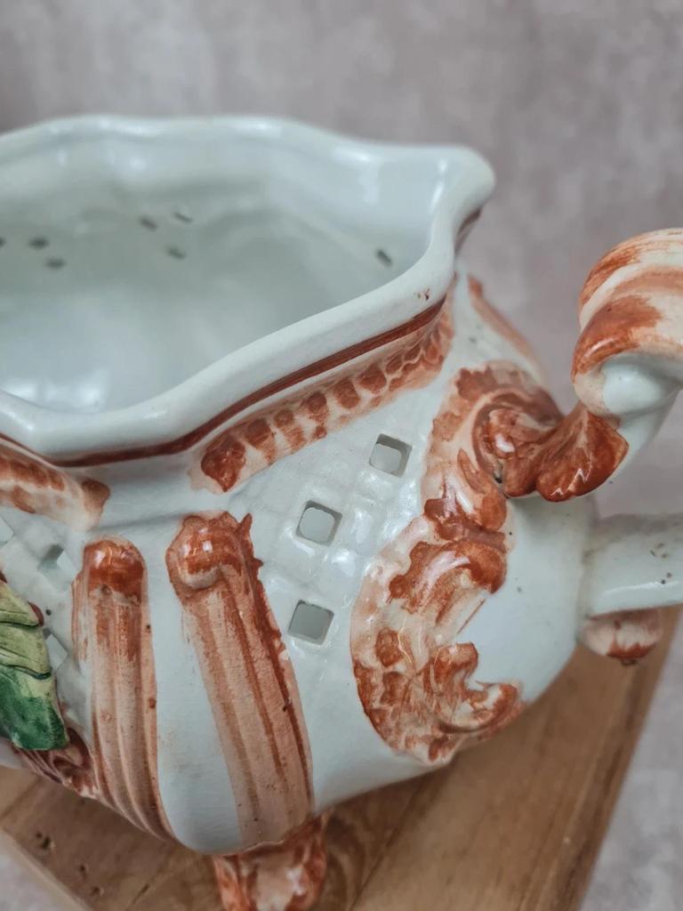 🏺 Soupière ancienne en faïence italienne – attribuée à Nove 🇮🇹