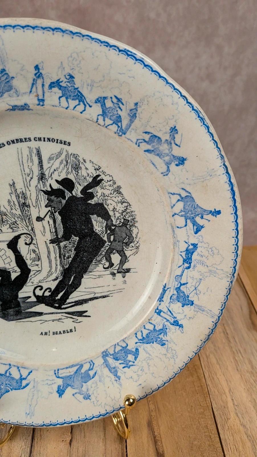 Assiette parlante ancienne Creil & Montereau – Les Ombres Chinoises n°4