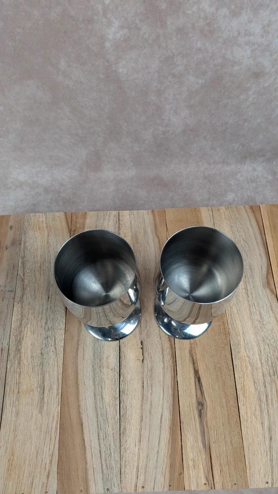 Lot de 2 verres à pied en métal argenté vintage