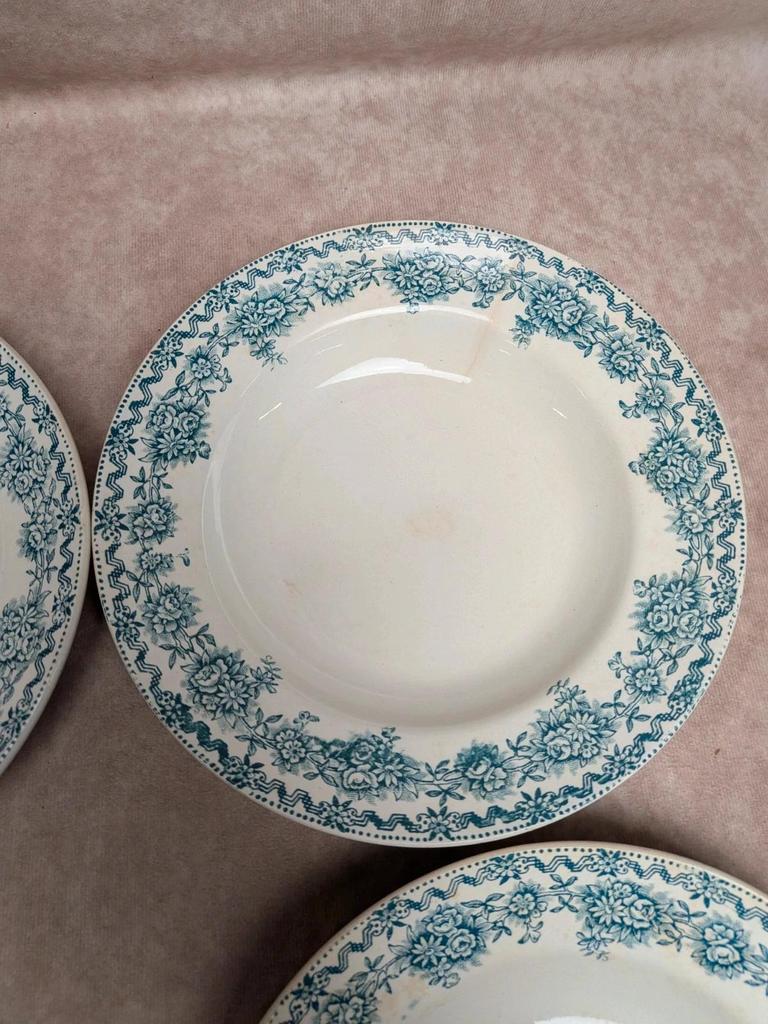 Lot de 4 assiettes creuses Terre de fer St Amand Argenton