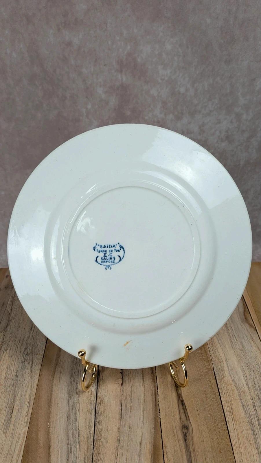 Assiette ancienne en terre de fer Salins modèle Saïda décor bleu