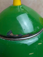 Bouilloire sifflante vintage pomme 🍏 Tôle émaillée verte et jaune