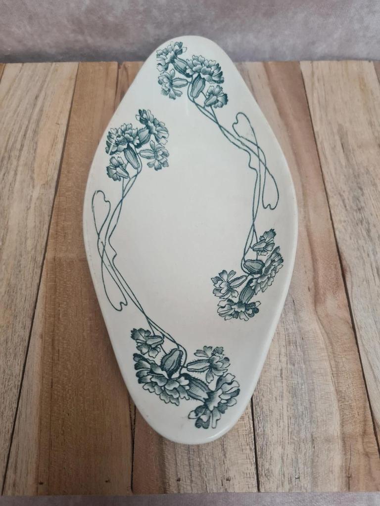 Ravier ancien Sarreguemines modèle Pallas – Terre de fer vert