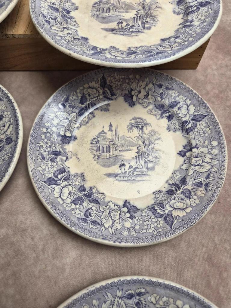 Lot de 8 assiettes à dessert anciennes anglaises J. Marshall & Co Bosphorus faïence violette Xixe