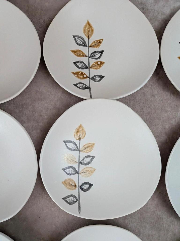 Lot de 11 assiettes à dessert vintage Niderviller – années 70 – style Capron Vallauris