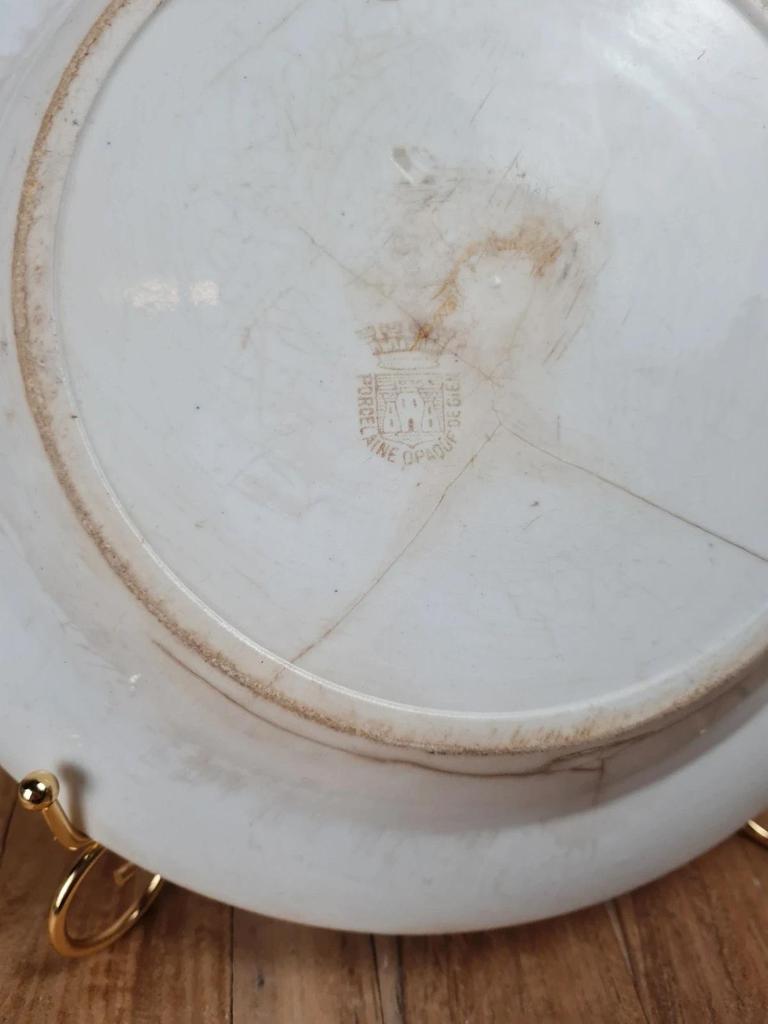 Assiette creuse ancienne Gien – modèle floral 🌸🍃