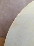 Assiette plate en terre de fer Lunéville – Modèle Guirlande – Ancienne