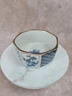 Petit bol octogonal en porcelaine japonaise ancienne