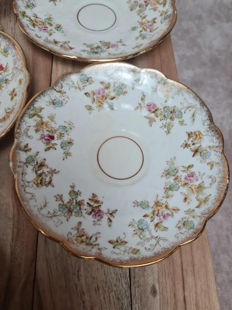 Lot de 7 coupelles anciennes porcelaine anglaise décor floral doré 🌸