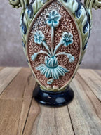 Vase barbotine Gustave De Bruyne Fives Lille ancien décor floral anses stylisées