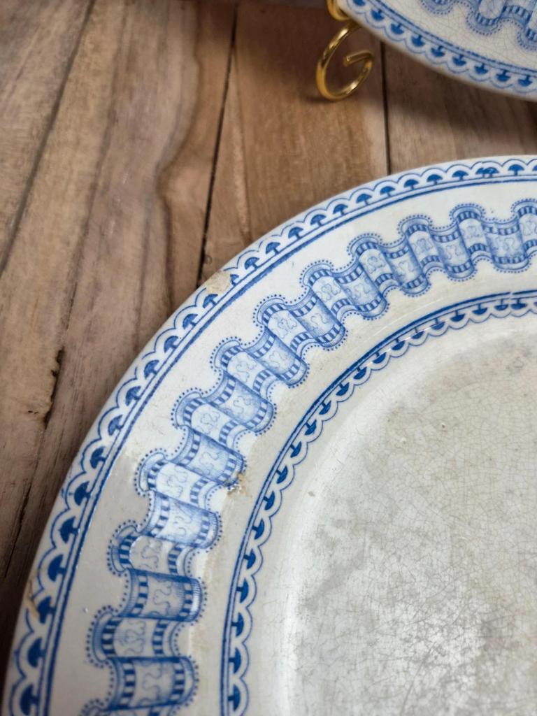 Lot de 4 assiettes plates anciennes anglaises B.p.w.&m. Milan – Terre de fer