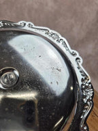 Petit présentoir rond vintage en métal chromé – style rocaille