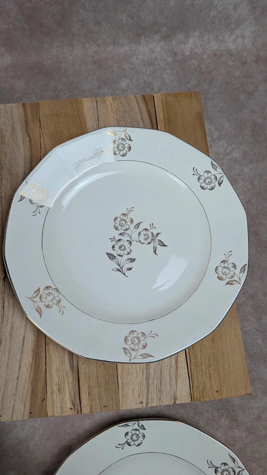 Lot de 4 assiettes à dessert Digoin Sarreguemines modèle Raphaël