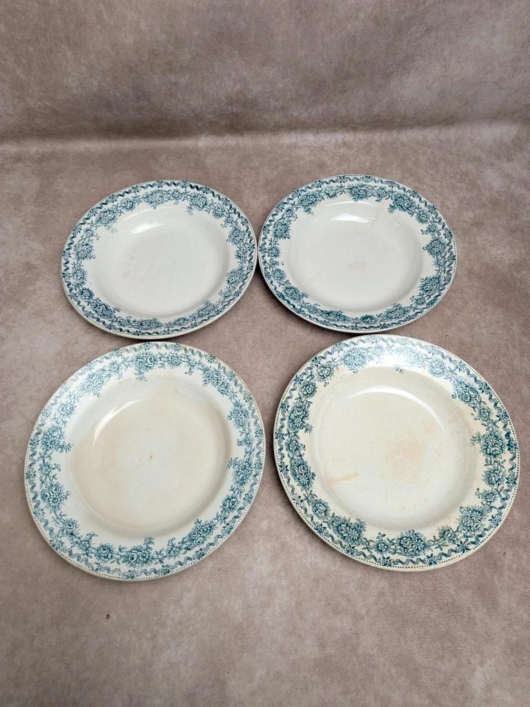 Lot de 4 assiettes creuses Terre de fer St Amand Argenton