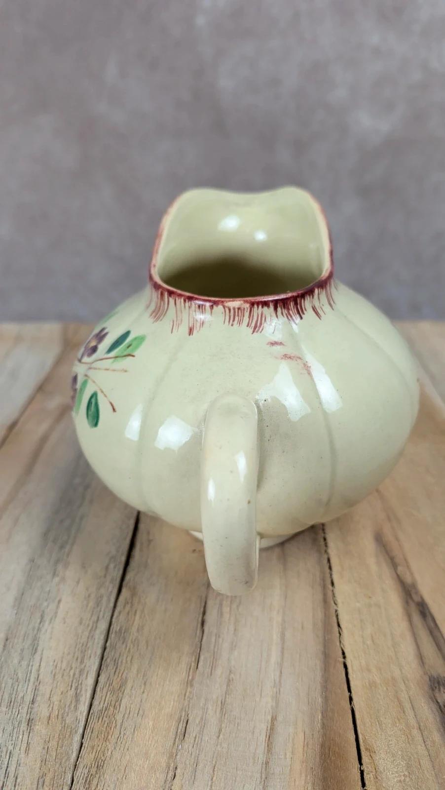 Petit pot à lait Longchamp fleuri vintage