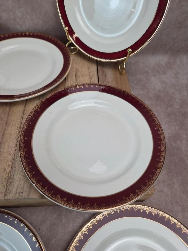 Lot de 12 assiettes à dessert Digoin Sarreguemines “rubis”