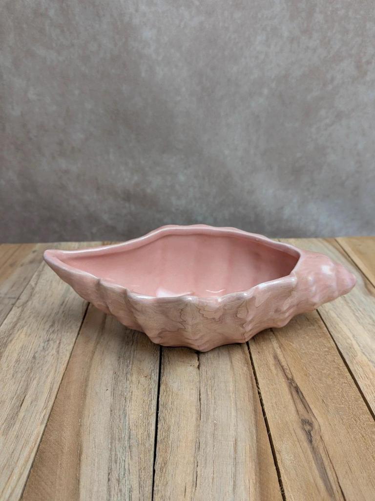 Coquillage vintage rose nacré – céramique portugaise – vide-poche déco bord de mer