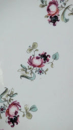 Lot de 5 petites assiettes anciennes Limoges A. Lanternier – décor fleuri rose