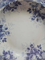 Plat creux Terre de fer Creil et Montereau modèle Bouquet 🌿 décor floral bleu