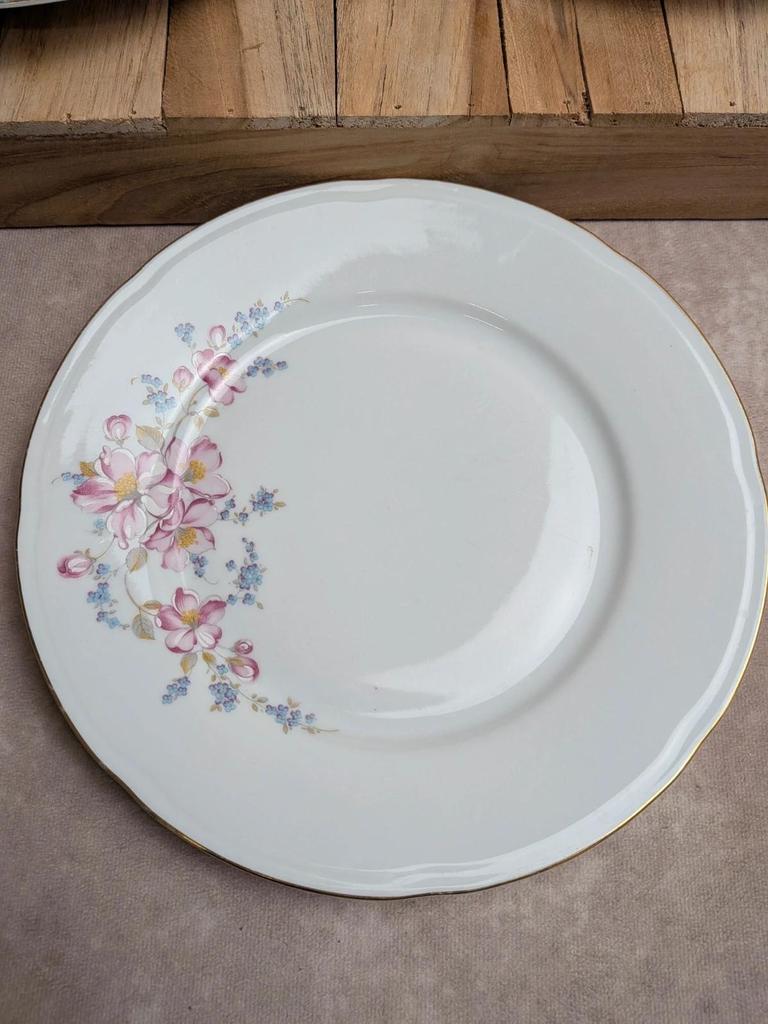Lot de 3 assiettes plates vintage en porcelaine Jugoporcelan – Yougoslavie