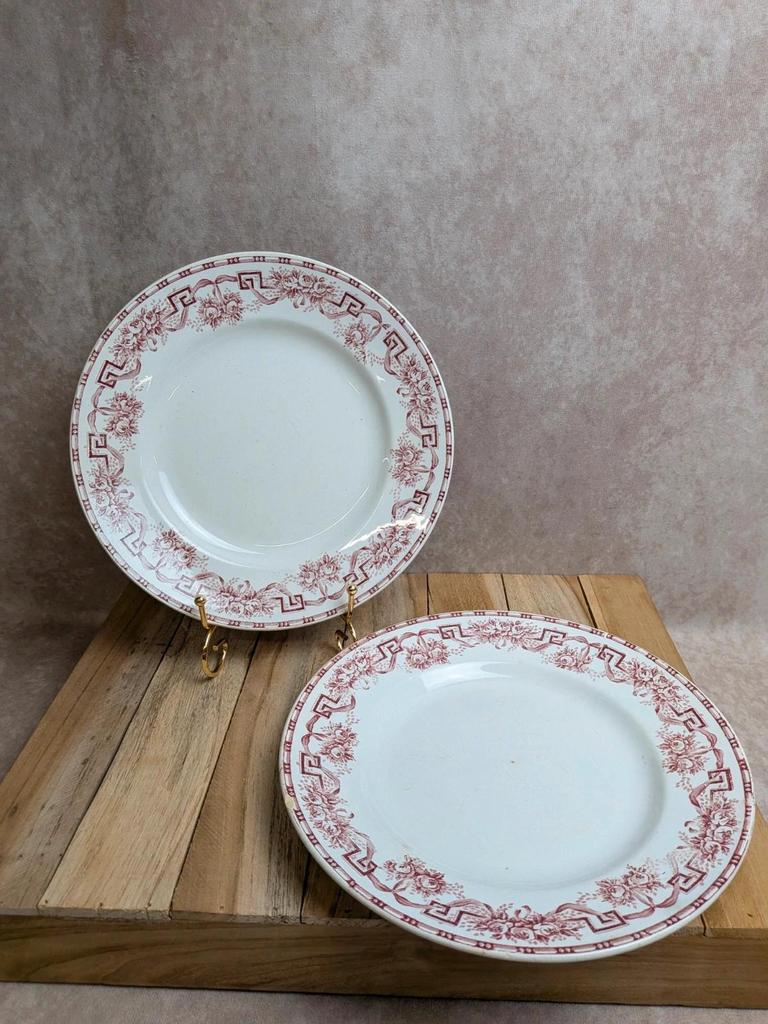 Lot de 2 assiettes plates terre de fer Moulin des Loups modèle Athènes