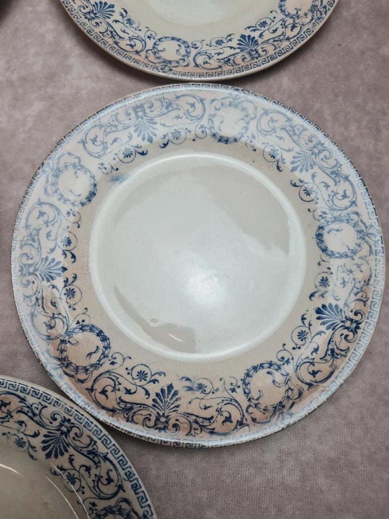 Lot de 9 assiettes dessert anciennes Creil Montereau Marie Louise Terre de Fer bleu
